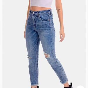 GAP High Rise Destructed True Skinny Ankle Jeans with Secret Smoothing Pockets